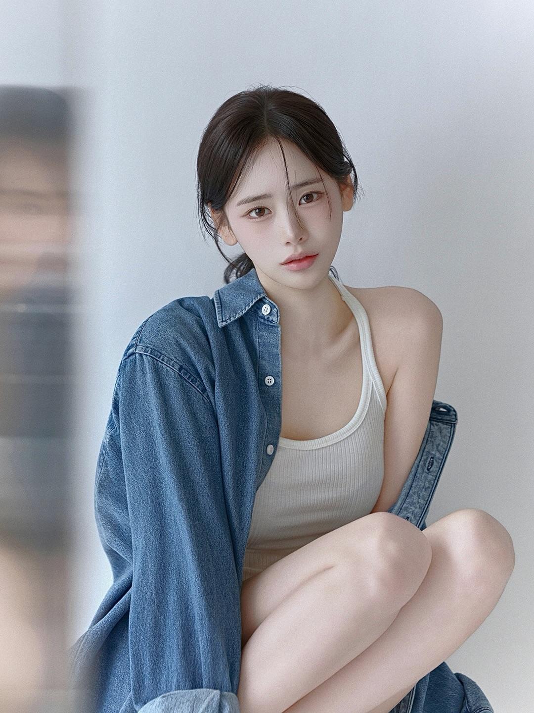 韩国网红画报，清秀迷人的小姐姐！