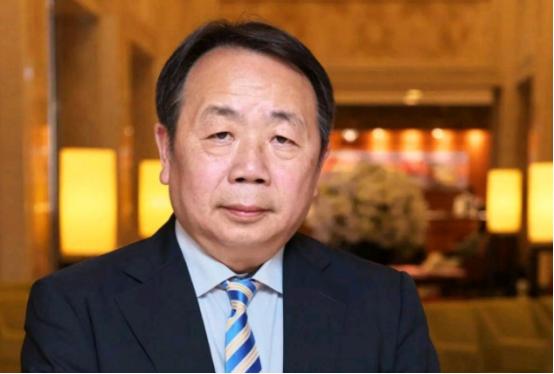 汉奸石平出来放话了，态度非常的嚣张！11月10日，对于我们外交官薛剑的言论，石平