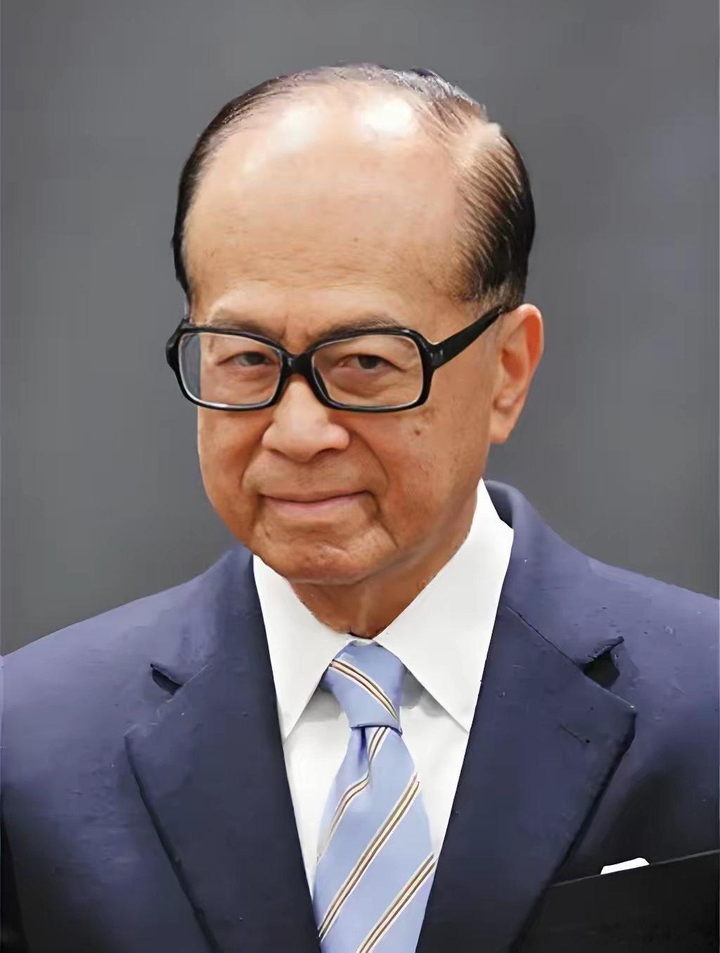 揭秘商业巨擘李嘉诚：从财富巅峰到信任危机，一生荣辱即将揭晓！