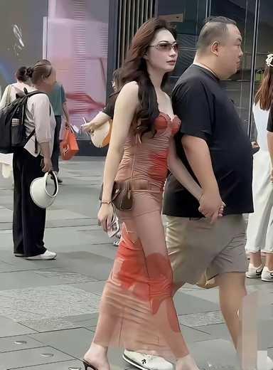 为什么胖的男生女朋友都挺漂亮？