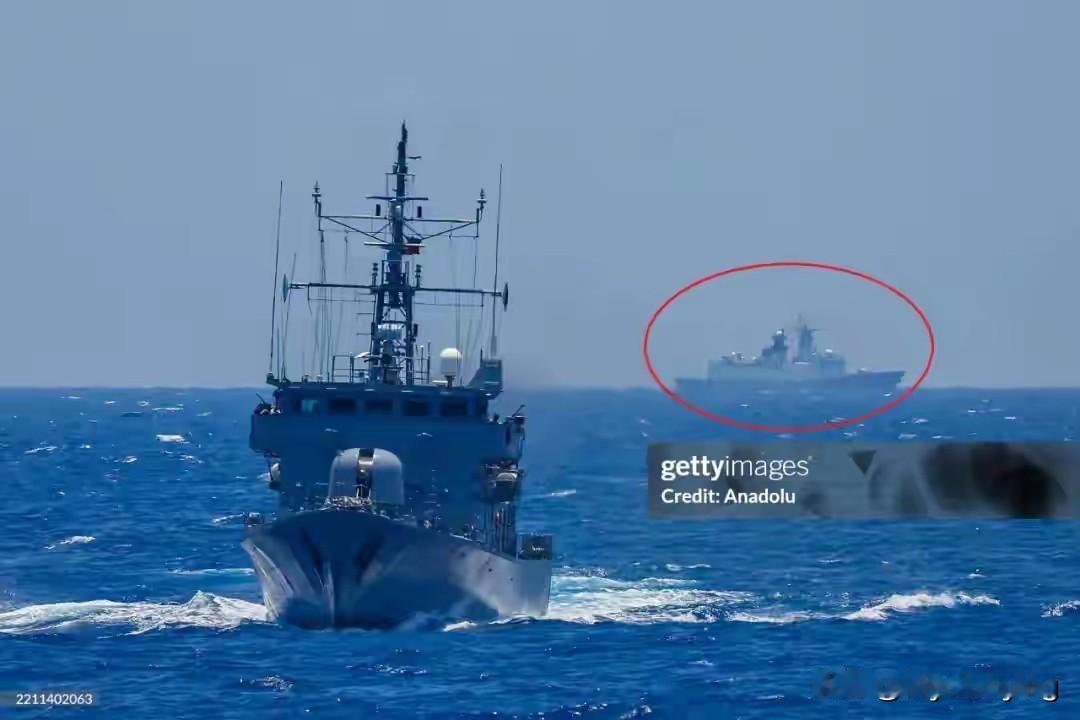 南海又上演戏剧一幕！就在10月30号～10月31号美澳新菲四国海军在南海举行第