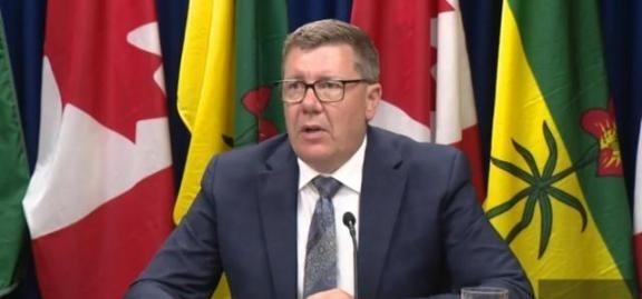 “不卖中国，还不能卖别人？全世界就中国吃菜籽油？”就在中国宣布对加拿大油菜籽征收