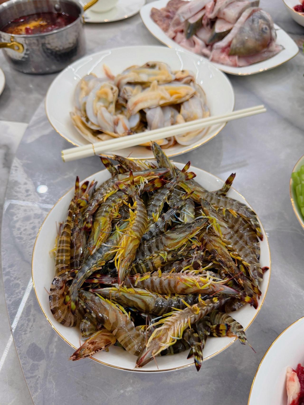 用北京话说，那叫一个地道！广东人把食材的原汁原味发挥到极致！