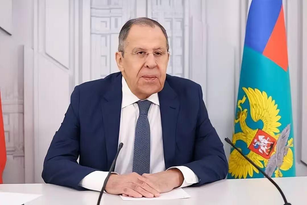 莫斯科传出枪声，俄美或达成12万亿交易，拉夫罗夫警告欧洲莫斯科传出枪声！俄中