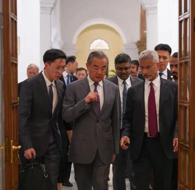 印度方面想多了，一次外长见面就想拿到这么多！8月18日，印度媒体报道称，中印外