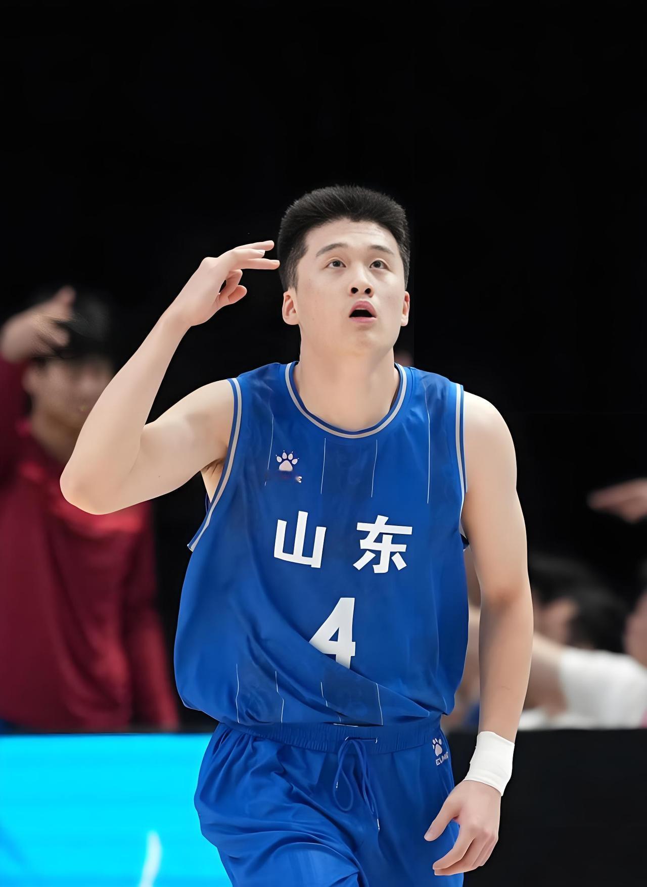 新赛季赵浩然能否登上CBA赛场？U19男篮全国赛中，山东高速男篮以6胜1负的