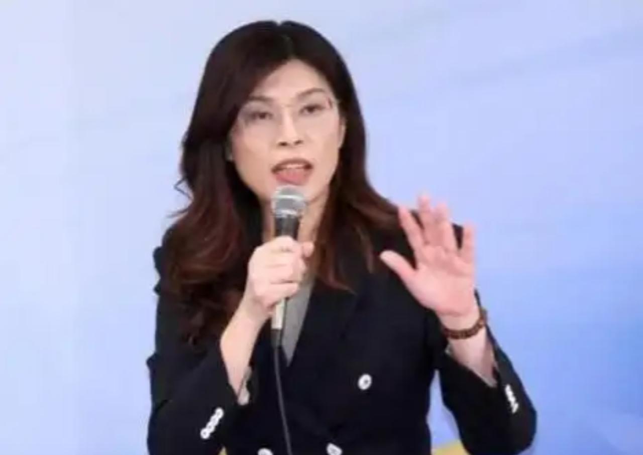 中国国民党发表严正声明，8月2日，针对菲律宾向联合国提交“关于中国黄岩岛及