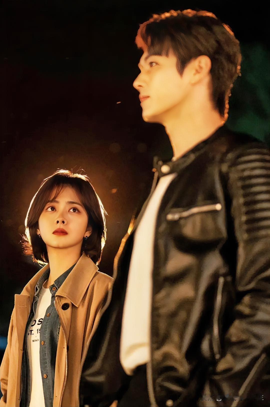 夜晚灯光映衬下，谭松韵和许凯酷劲十足，画面太养眼！谭松韵谭松韵演技派明星?