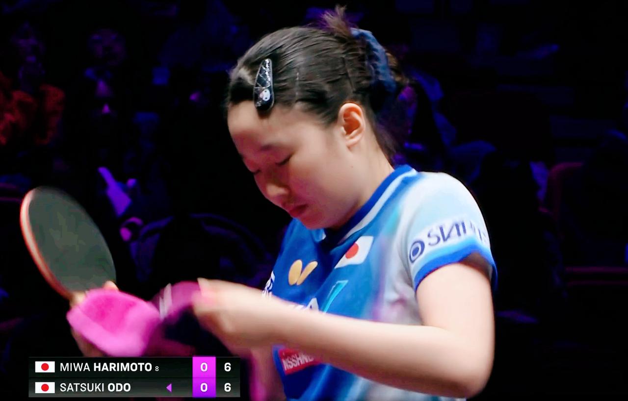 侯英超感叹：张本美和与大藤沙月都是狠人，接发球都这么狠。打不到相持，前三板就解