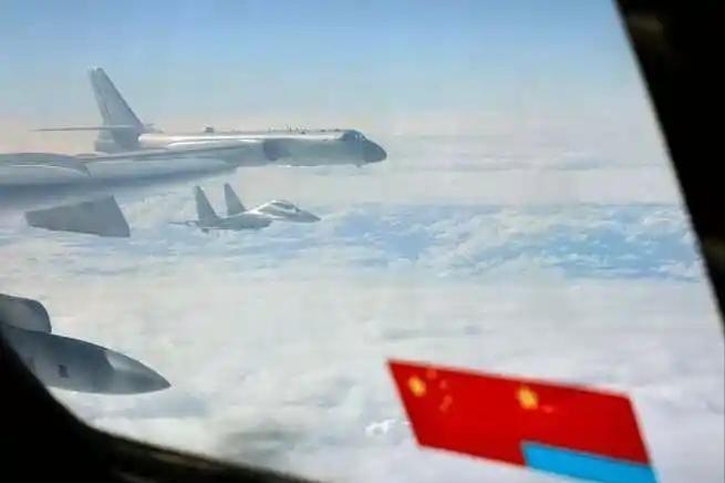 谁能想到，2026年美国国防部甩出的一份重量级报告里，通篇翻下来，竟然连“台湾”