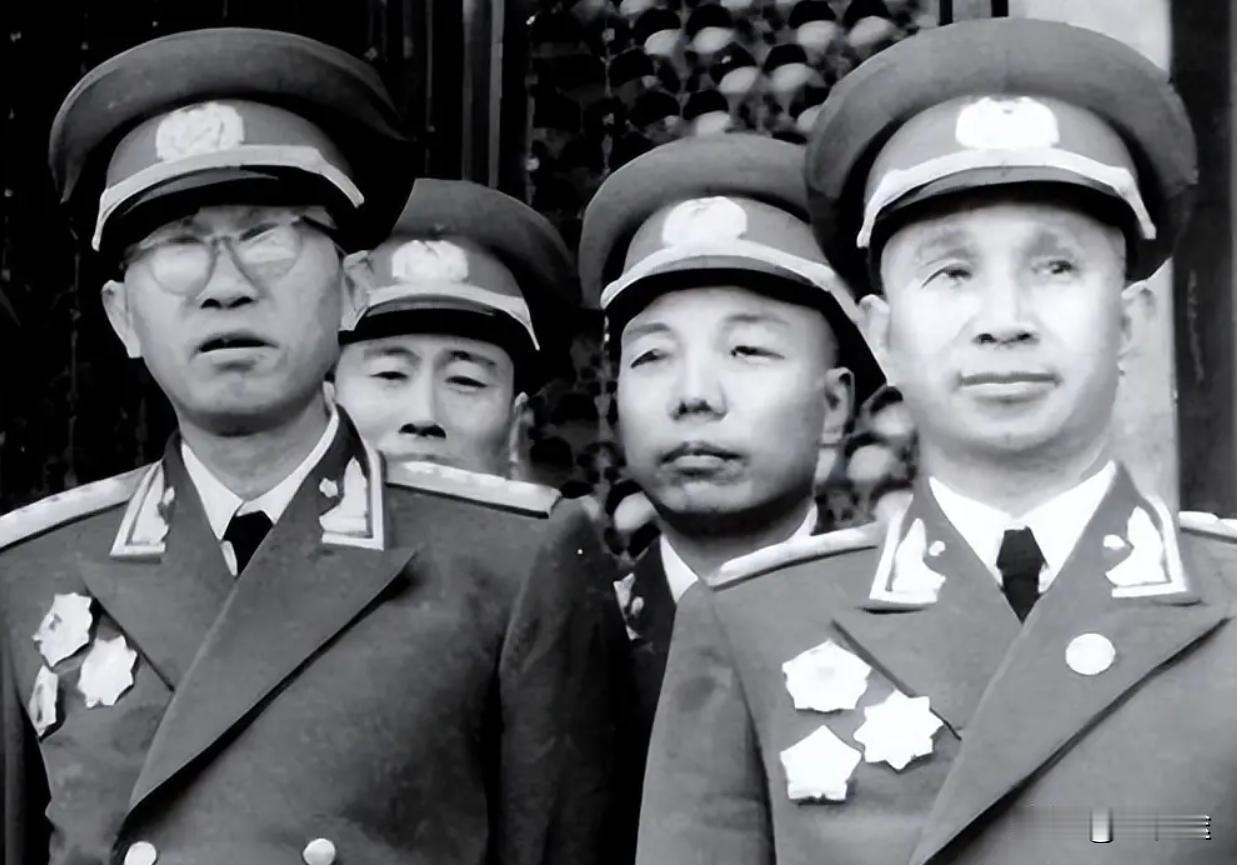 黄克诚领导的三师，与粟裕领导的一师，在曹甸之战合作后，再也没有合作，这场战役两人