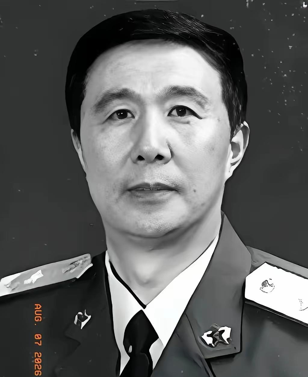从《交锋》看真实大案：少将刘广智的堕落！ 电视剧《交锋》把镜头对准了和平年代