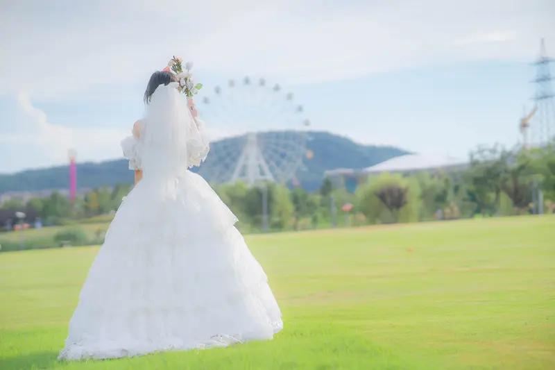 35岁以上剩女结婚确实有难度，“高不成低不就”太形象了。很多35岁以上的剩女，之