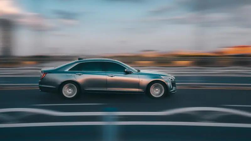 其实基本上可以从一个人的消费，来判断他开什么车。1，请客吃饭花500块钱不