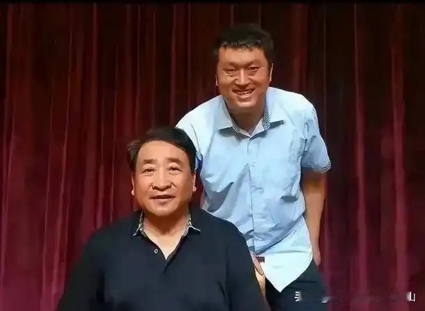 真相扎心！德云社一家独大，根本不是同行摆烂，是维度完全不同！整个相声圈集体