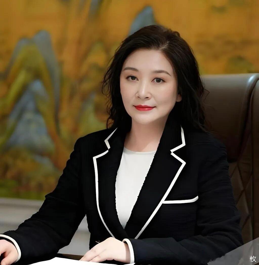 重庆知名女律师彭静失联，或涉胡衡华、罗蔺案。凯老师、蔡老师听说过没有