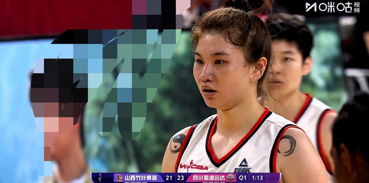 王思雨15分，李缘15分，霍华德22+12，WCBA总决赛G5：四川女篮74-6