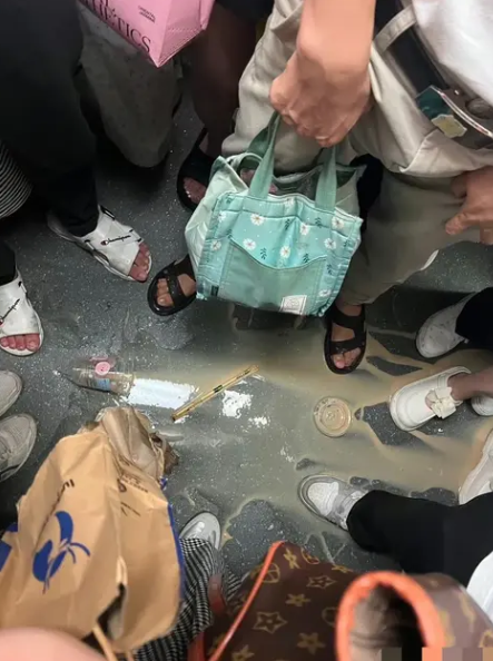 人尴尬的时候是真的尴尬