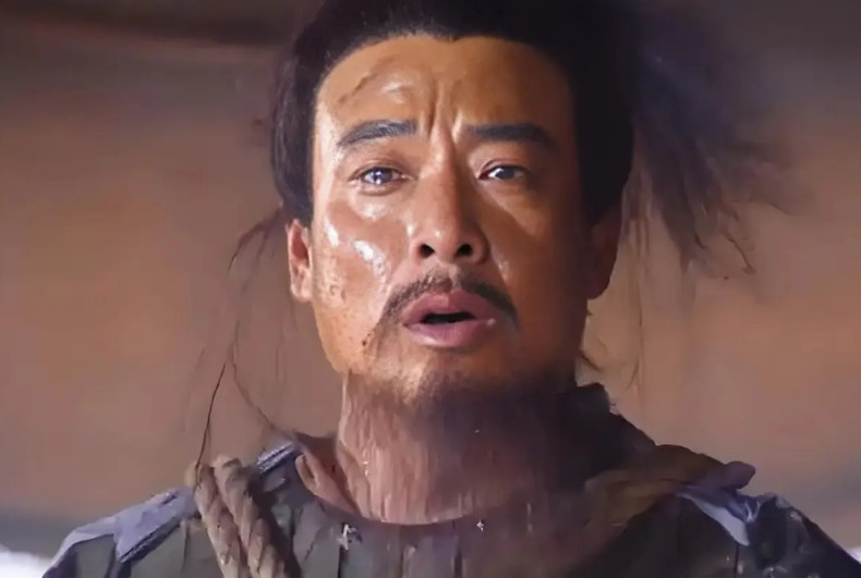 马谡的想法原本是没错的，按照兵书上写的，屯兵山上，等到司马懿来了，直接居高立下，