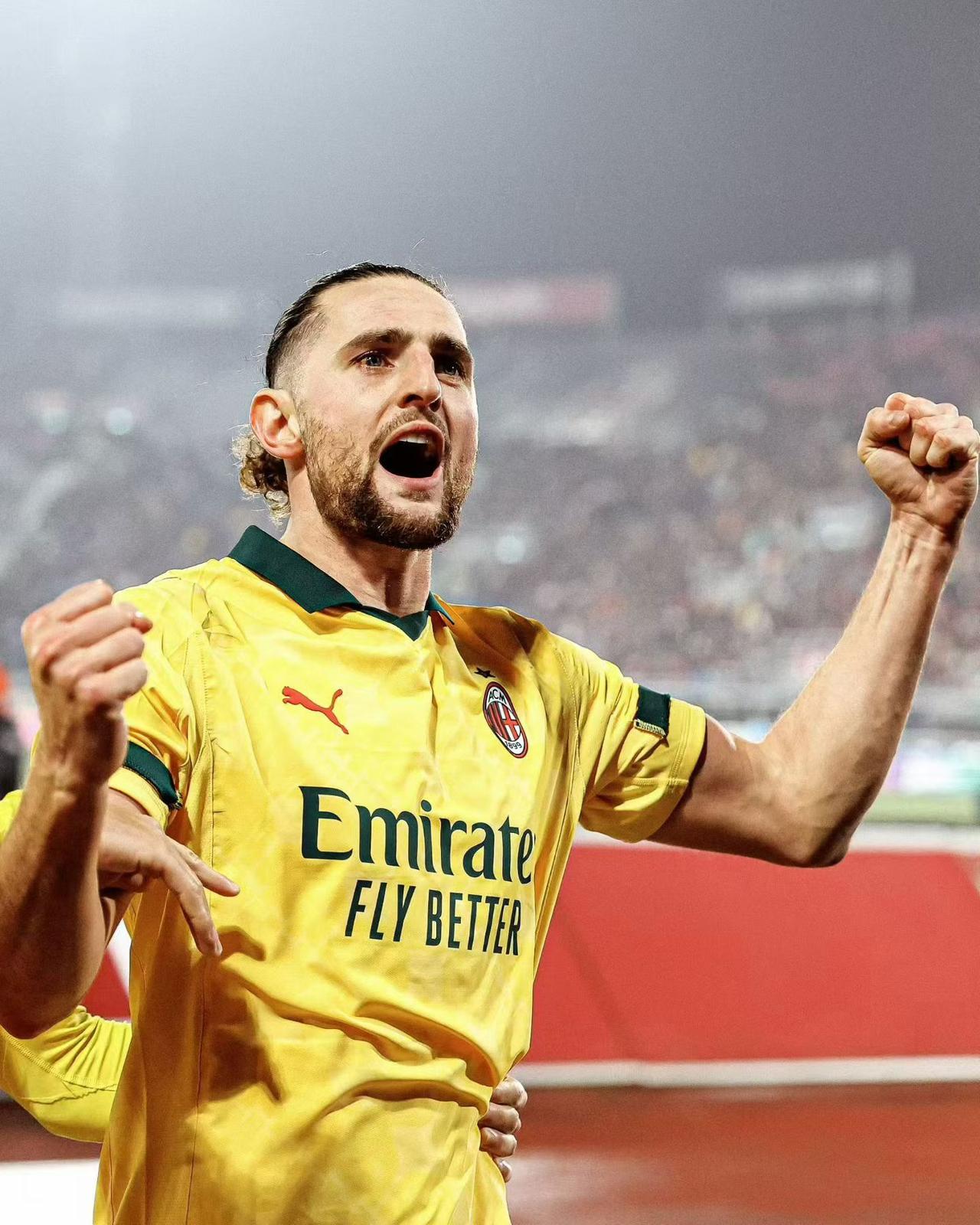 没有拉比奥，科莫该怎么打？米兰2比1胜科莫，米兰拿到3分，但是也付出了代价，拉