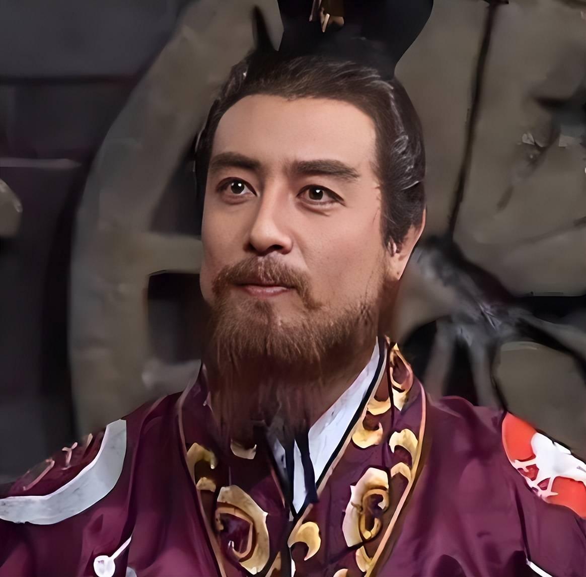 孙权这一生，最讽刺的地方，是他明明坐在三国牌桌上最久，却始终没敢真正推一次大的。