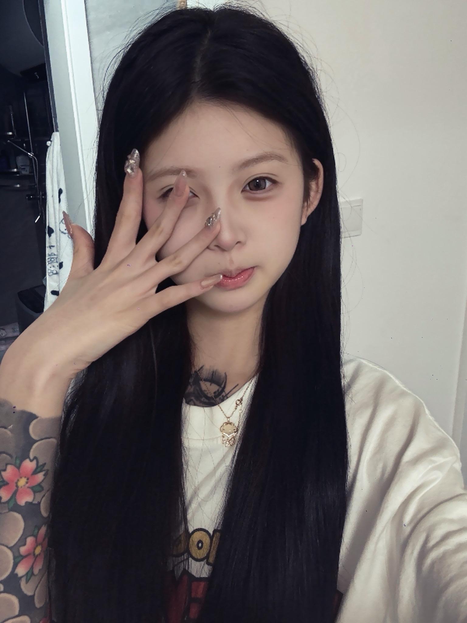 萌届一把刀