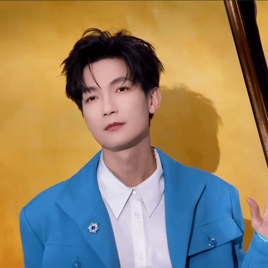 陈楚生选曲老旧比不过原唱？我想说，这么热烈有冲击力的表演你不懂欣赏，那是你的
