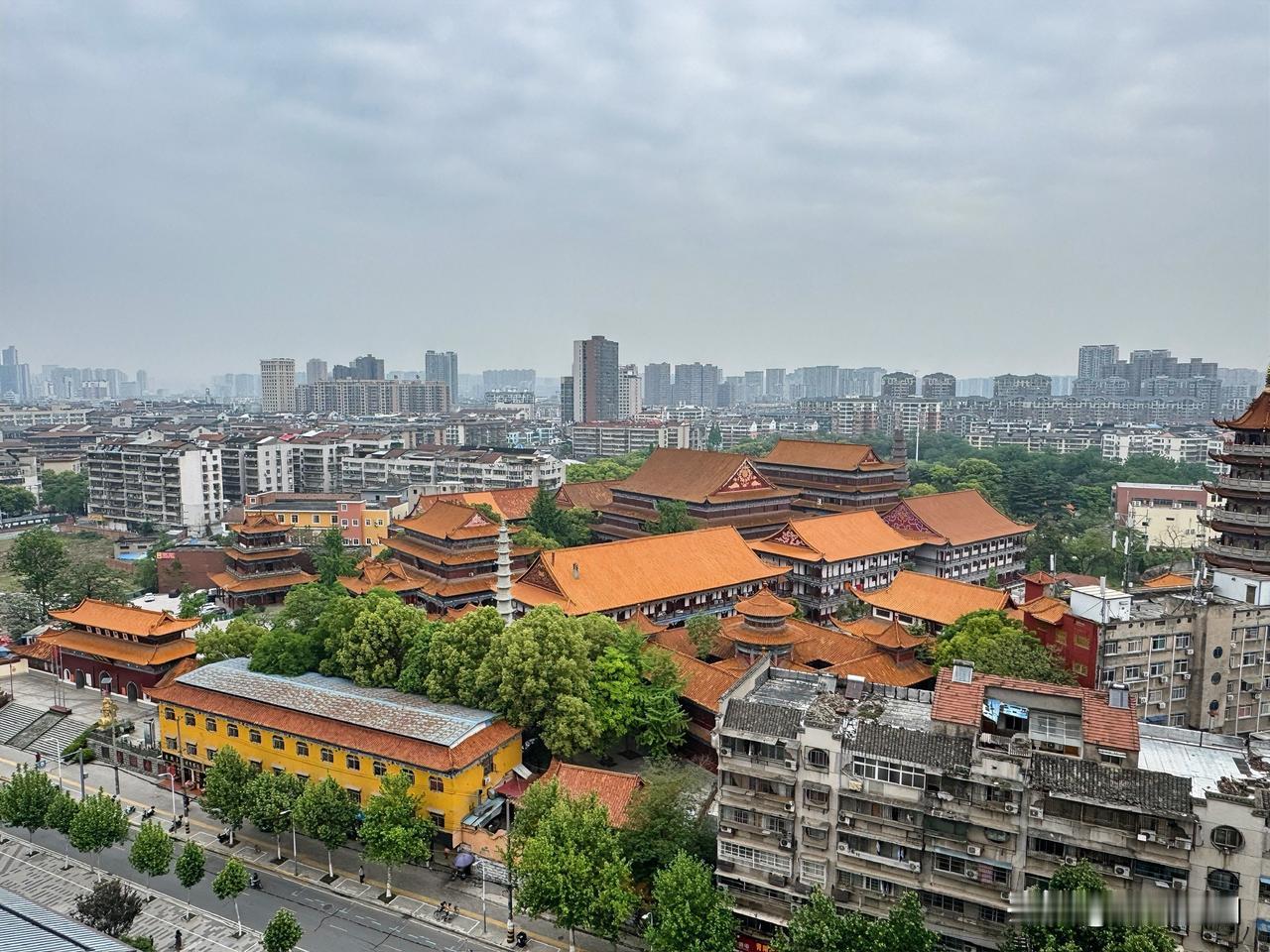盘点荆州市30大之最1.荆州市经济最强县市区-沙市区2.荆州市经济最强乡镇-