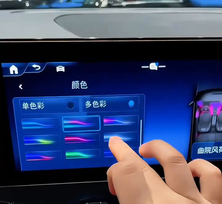 2025款奔驰GLB。你做梦都没想到奔驰GLB为了销量6月份直接下调14.6