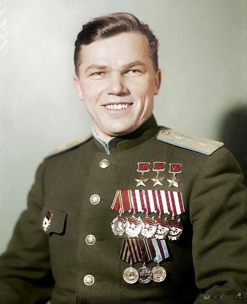 伊万·尼基托维奇·阔日杜布是苏联在伟大卫国战争时期涌现出的最杰出的空军战斗英雄。