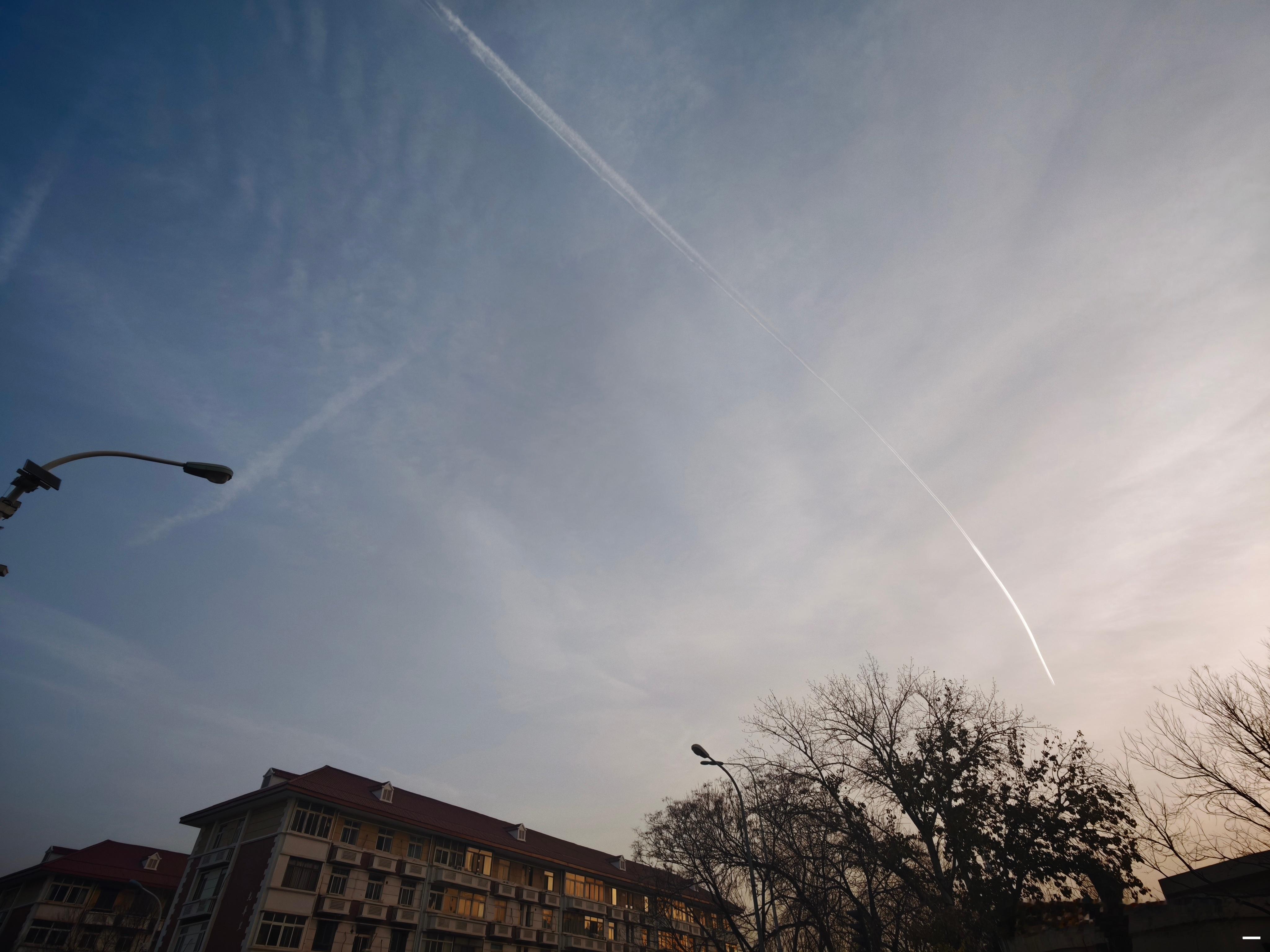 一张图证明我来过这里早上起来，天津这天确实霸道。话说之前一直听别人说北方暖气很暖