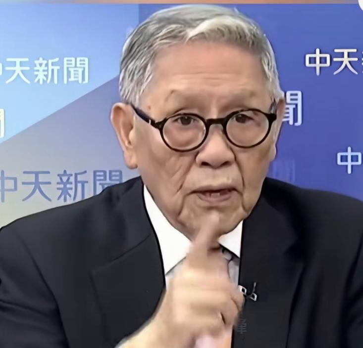 台退役将领帅化民老爷子，说了句掏心窝子的话：“中华民族已经崛起了，现在就是世界上
