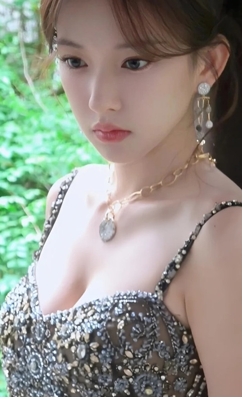 程潇真的是<em>人间水蜜桃</em>！太美了，没有缺点！程潇就是妥妥的<em>人间水蜜桃</em>呀，这颜