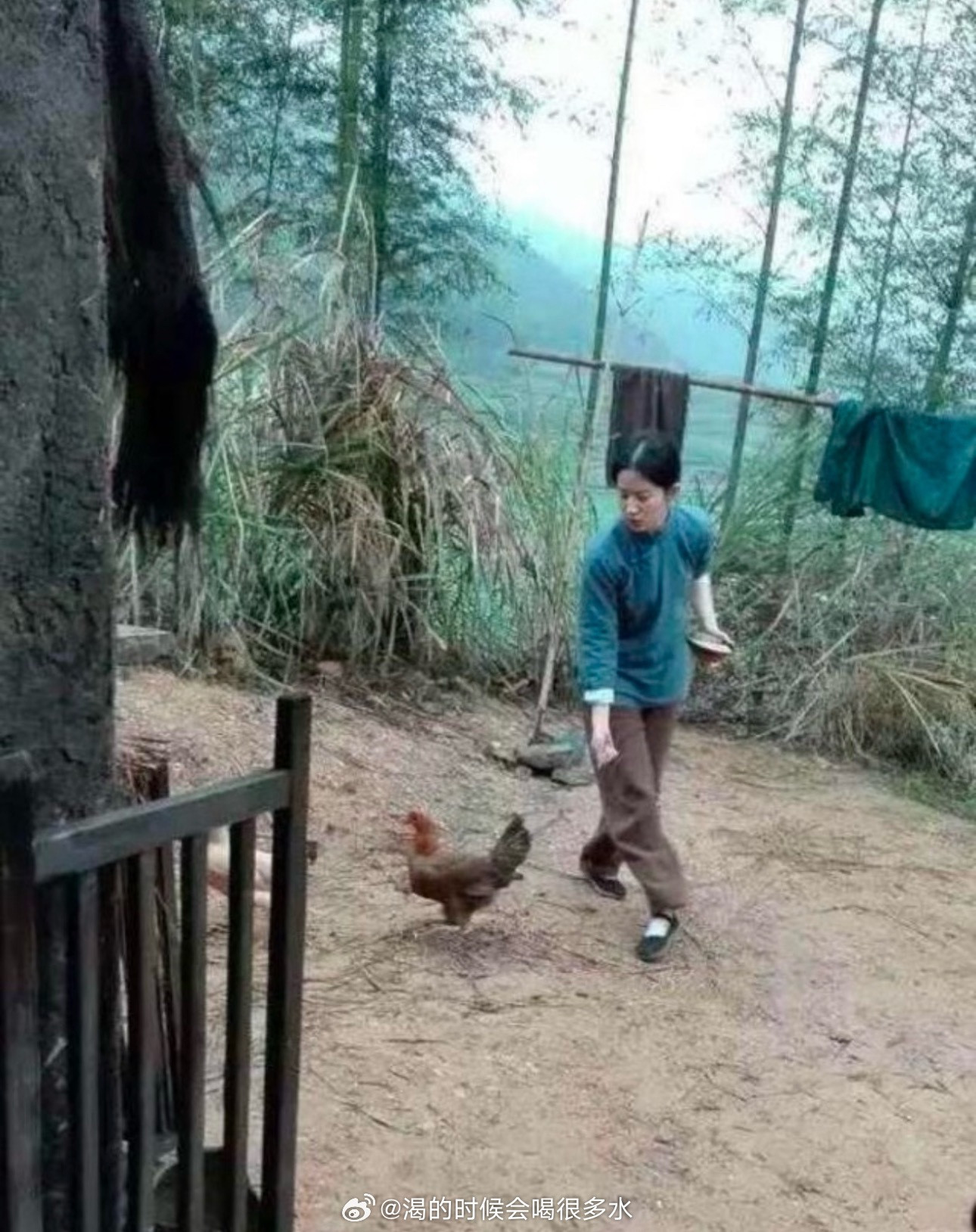 刘亦菲饰演农村妇女，有点像大小姐体验乡下生活