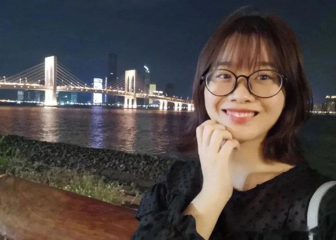 雷军的操作太猛了，不声不响把DeepSeek的王牌罗福莉都给挖到小米了。罗福