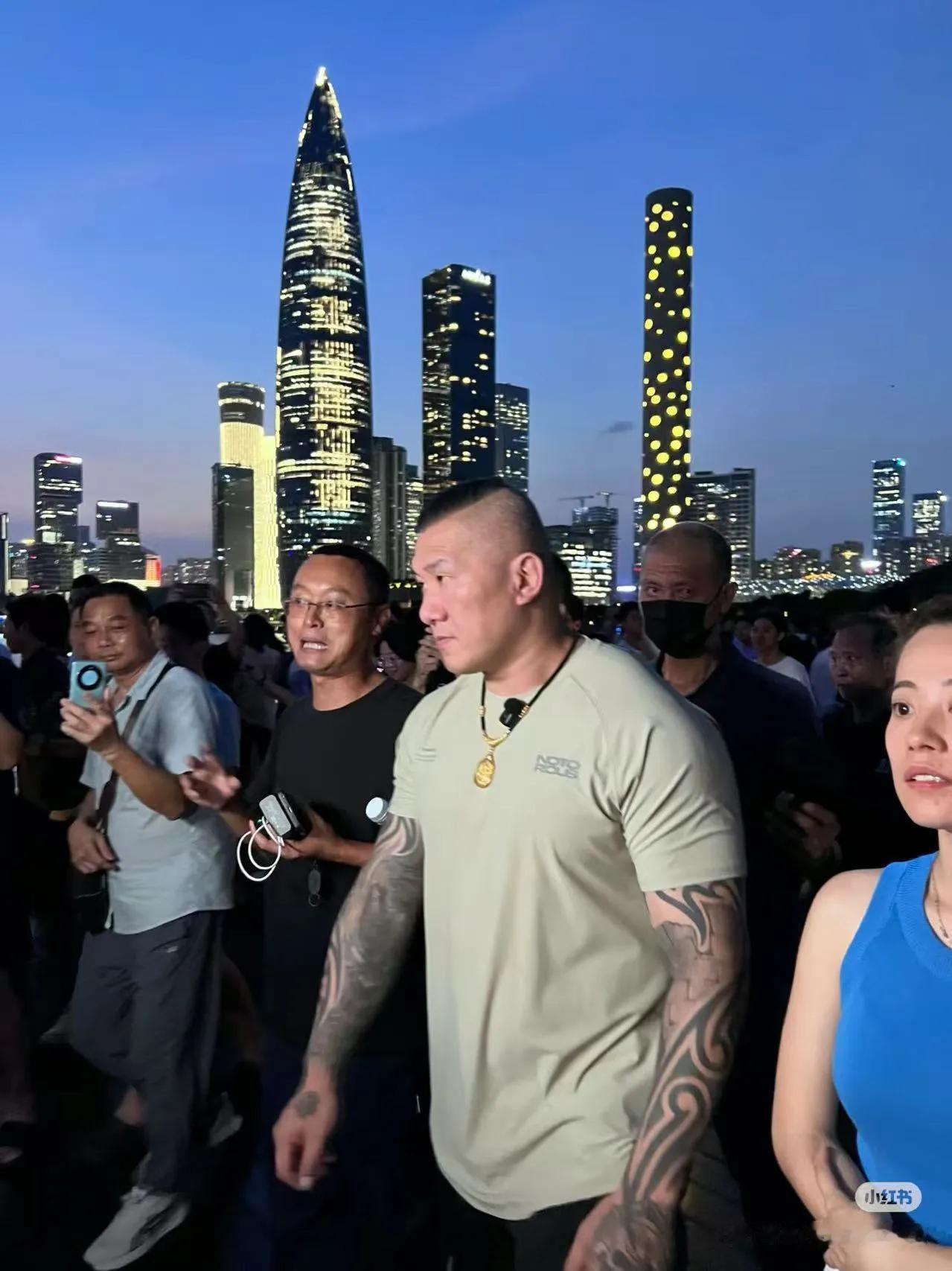 不出意外的话馆长近期不会来大陆了，原因有以下几点：馆长来大陆一次消费