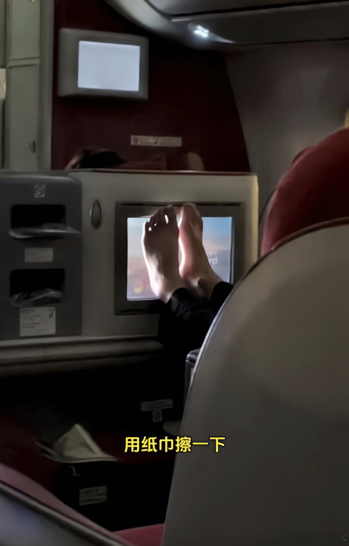 汗。。。。。。。。​​​
