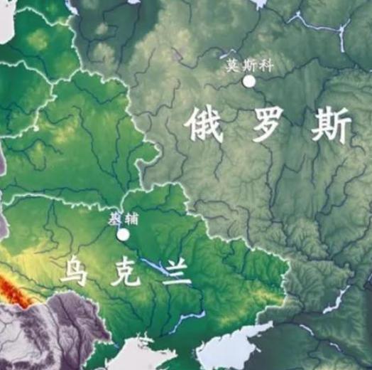 乌克兰为什么不选择靠近俄罗斯？那样不也能保证安全吗？说实话，乌克兰要是真投靠了俄