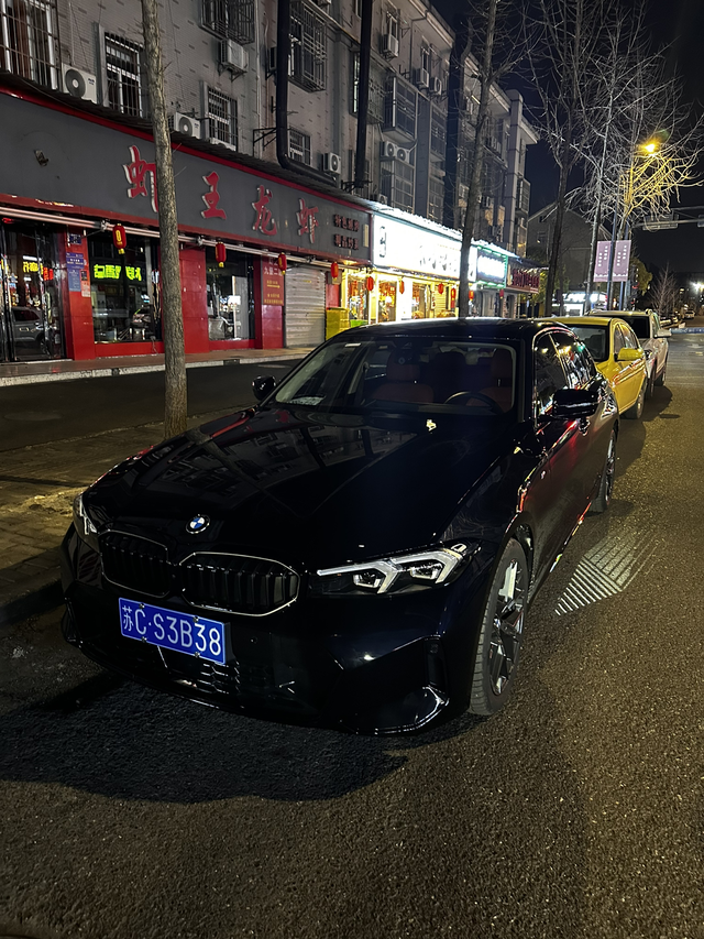 人生绕不过两台3系00年两台宝马3系车主，2021款325li运动2025款