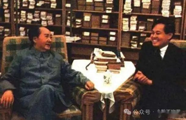清华设立杨振宁缅怀室接受吊唁【1988年，杨振宁痛批那部纪录片】文/欧洲金靴