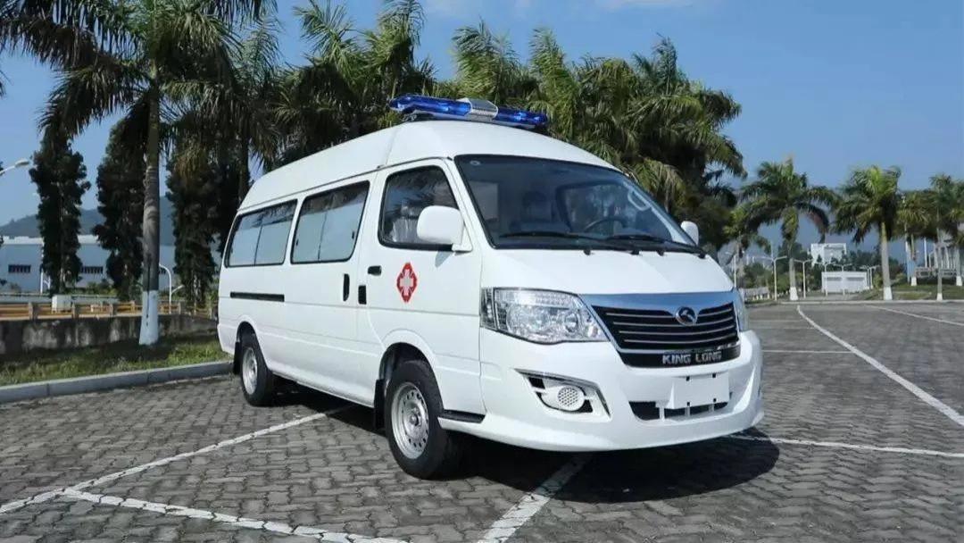 救护车内饰选材不简单! 移动医疗空间, 板材要闯过这几道关