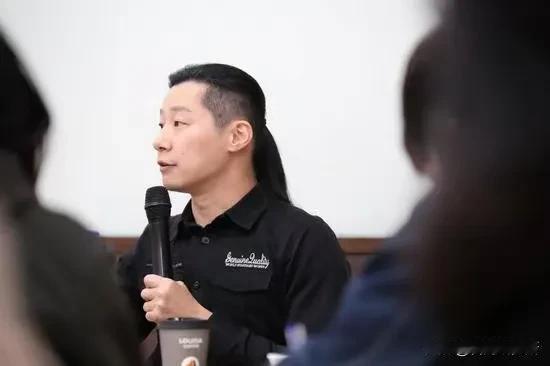 那些年转向挺“台独”的台湾艺人，后来都怎么样了？蔡康永给沈伯洋站台之后，很