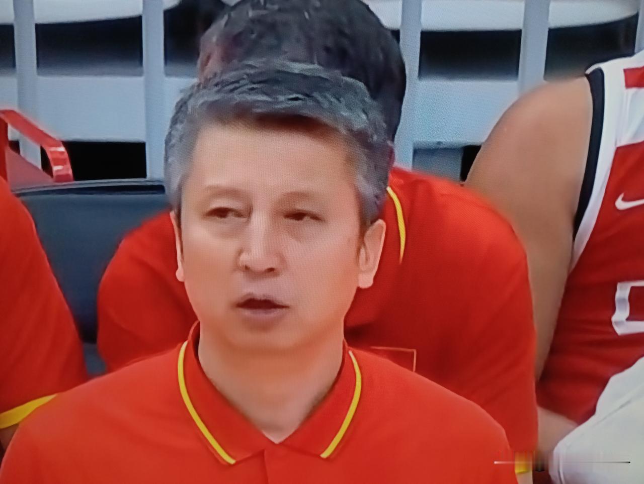一场球输的惊天动地一般，矛头又指向主教练郭士强，郭士强上任之时就知道有这一天，但