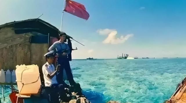 蓬勃暗沙：被越南占据几十年的岛礁，如今终于靠一场“大风”夺回。越南，针对南海领域