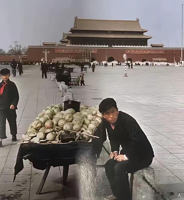 就这哥们儿，现在最不济也得是辆迈巴赫了