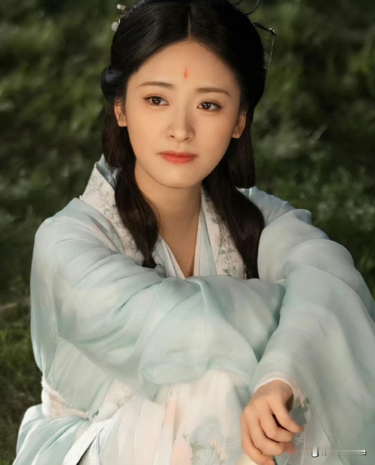 12月14日，沈月不可能演《将门毒后》女二，王鹤棣孟子义可能跟🥭还有深度合作，