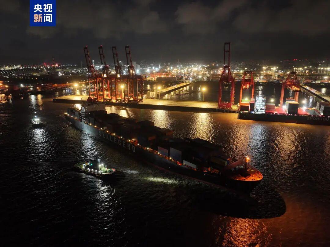 中国多管齐下，波兰扛不住了，宣布开放口岸，以后还敢再封吗波兰醒
