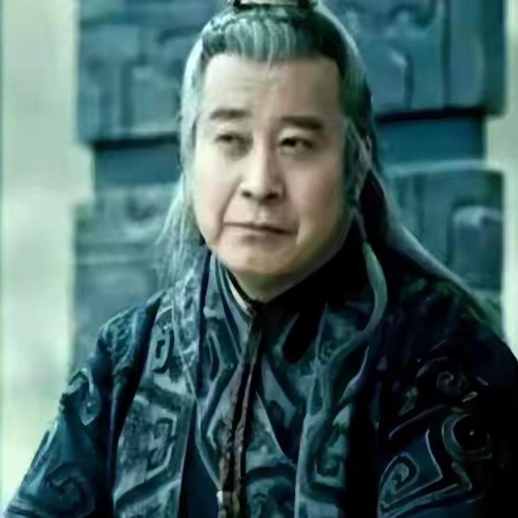 李斯为啥要背叛秦始皇？他被斩前曾留下10字预言，后来字字成真很多人觉得李斯