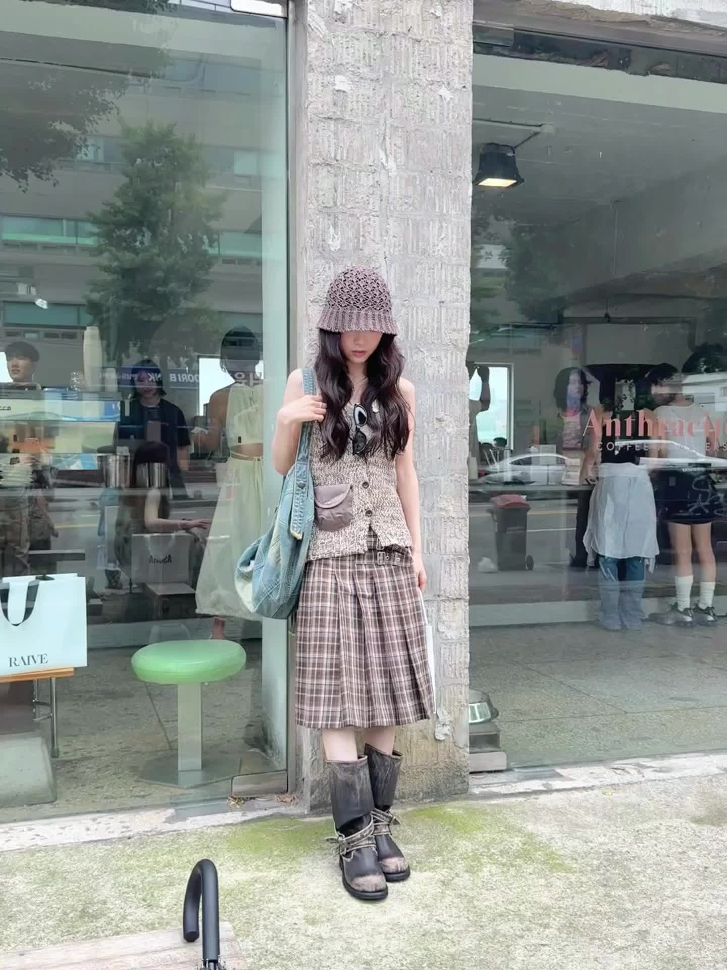 呜呜呜 喜欢的咖啡店关门了