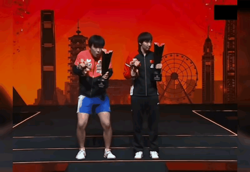 笑死，张本智和第一次拿冠军，笑料百出[呲牙笑]张本智和参加了5次了，这次因为王